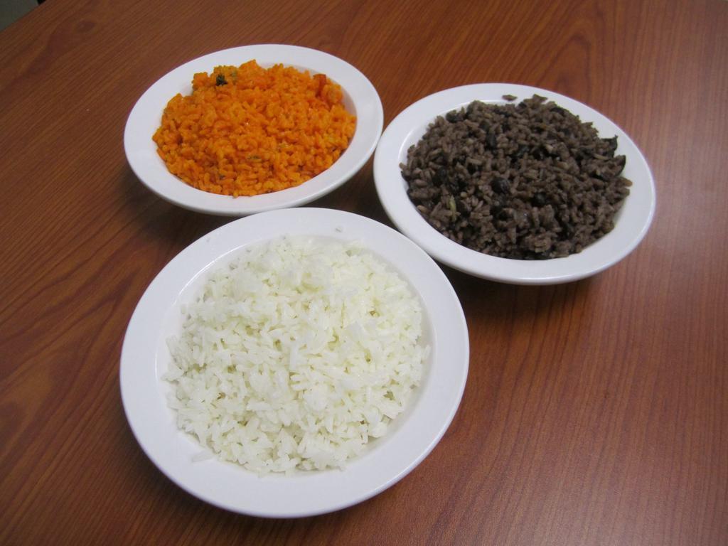 Congri · Rice and black beans. 