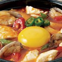 Soondubu · Soft tofu soup with seafood & eggs
comes with rice