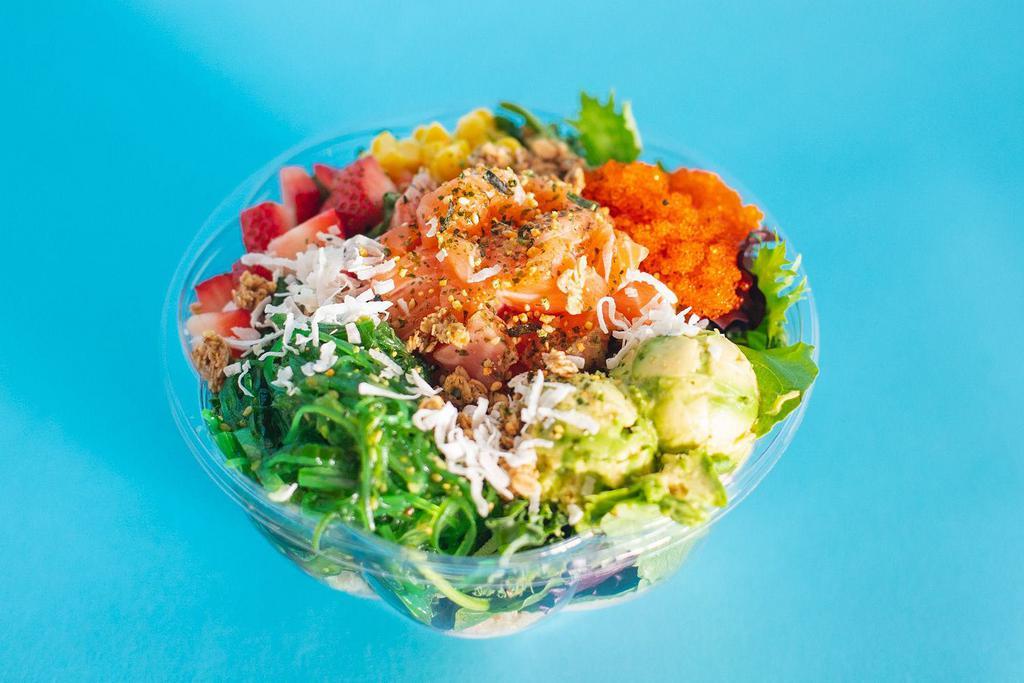 Vegeta Bowl · Sushi rice, kale, spring mix, tofu, pineapple, mushroom, tomato, cucumber, avocado, seaweed salad, chia seed and Asian ginger dressing