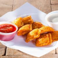 8 Breaded Ravioli · Mozzarella cheese stuffed ravioli, breaded, deep fried and served with your choice of dippin...