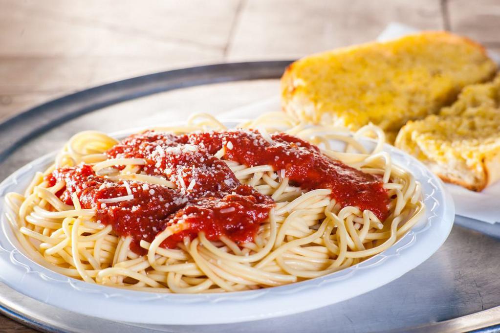 Spaghetti · Fresh spaghetti, served with garlic bread