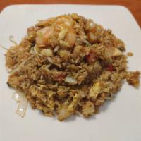 House Special Fried Rice · Chicken, pork, shrimp, beef, egg, bean sprout and onion.