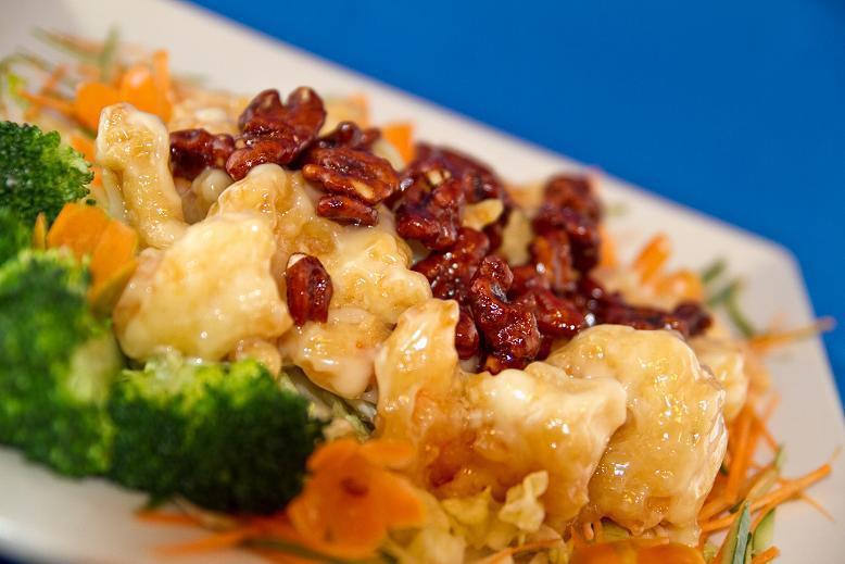 Honey Walnut Shrimp · Breaded shrimp, broccoli, lettuce and honey walnut sauce.