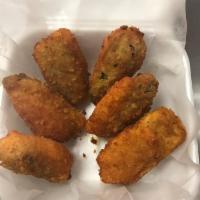 Jalapeno Cheddar Poppers · 6 pieces.