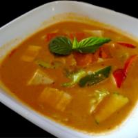 48. House Curry (GF)(VG) · Bell pepper, carrot and broccoli in red curry paste, coconut milk and peanut sauce.