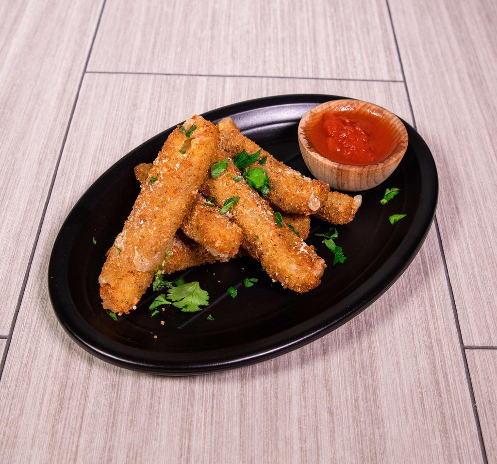 Mozzarella Fritti · 8 pieces. Fresh-cut Wisconsin mozzarella, lightly breaded and fried to a golden brown. Served with Russo's homemade marinara sauce.