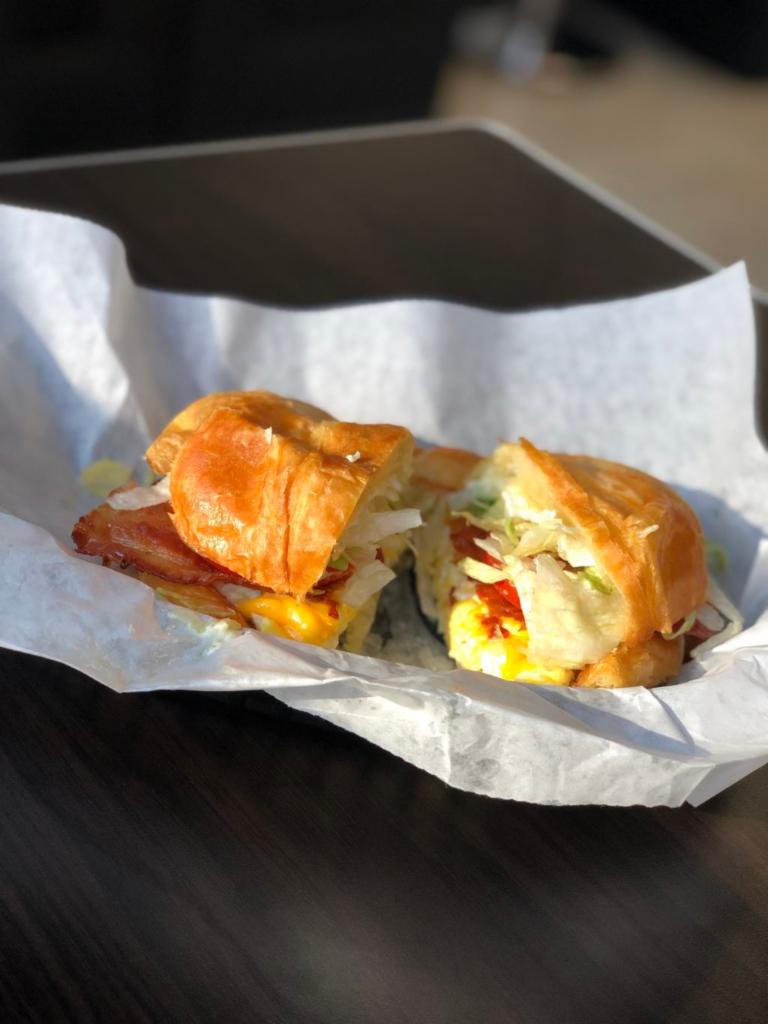 OMNI DELI · Burgers · Breakfast · Sandwiches · Hamburgers · Breakfast & Brunch
