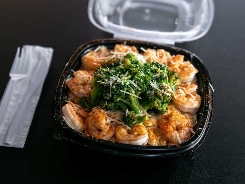 Fried Shrimp Platter · 8 jumbo shrimp.