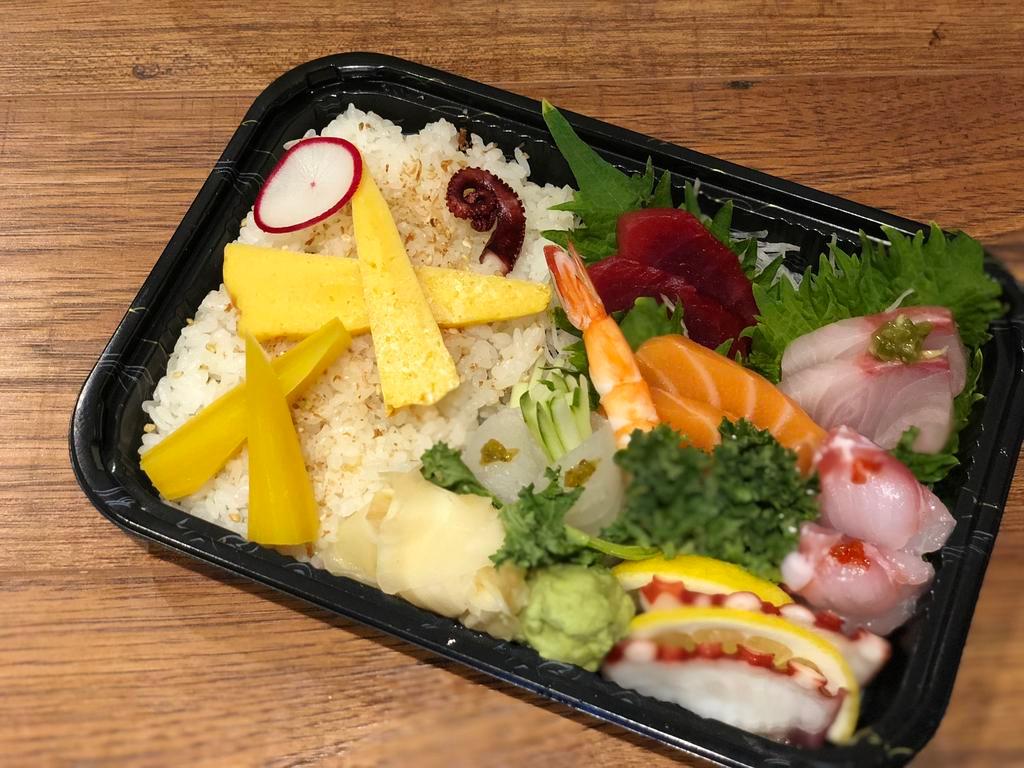 QU JAPAN BISTRO & BAR · Bars · Sushi Bars · Sushi · Japanese · Ramen · Soup · Salads