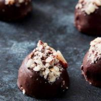 Sweet ＆ Salty · Brazil nut, dates, mesquite powder, raw honey, maca powder, coconut butter, vanilla extract,...