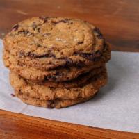 Chocolate Chip Cookie · chocolate chips, sea salt