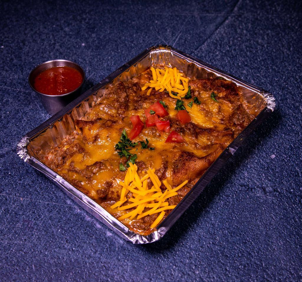 3 Enchiladas · Choice of beef, chicken, cheese or spinach. Topped with your choice of chile con carne, chile con queso, sour cream, ranchero or salsa verde.