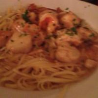 Shrimp and Scallop Scampi over Linguini · 