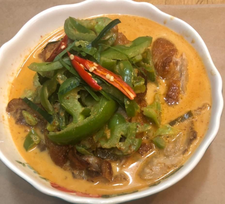 Panang Curry (medium spicy) · Medium spice and little salty curry w/ string beans, bell pepper and lime leaf