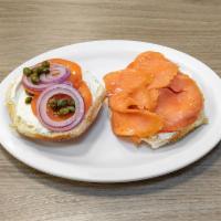 Bagel with lox · 