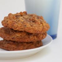 Maple Pecan Chew Cookies - 1 Delicious Dozen · 