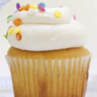 Vanilla Cupcake with Vanilla Frosting - 4 pack · 
