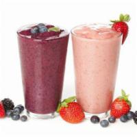 Summer Slam Smoothie · Fresh smoothie made with banana, blueberries, peanut butter, honey, and protein.