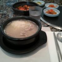 Assorted Ox Soup (섞어탕) · Beef brisket, tendon, tripe in ox bone soup