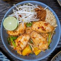 Spicy Pad Thai · Flat rice noodle, chicken, egg, bean sprouts, green onions, bell peppers, ground peanuts and...