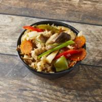 Garlic Noodles · Stir-fried thin rice noodles with chili paste, onion, carrot, mushrooms, and bell peppers.