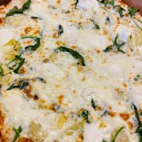 Kimberly's Choice Pizza · Artichoke, spinach, ricotta, mozzarella and garlic pecorino. 