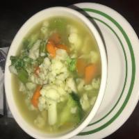 Vegetable soup  · Sopa de vegetales