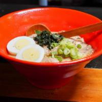 Tonkotsu Ramen · Egg Noodle, Chashu Pork 6pcs, Boiled Egg 1pc ,
Wakame, Green onion, Tonkotsu Soup.