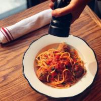 SPAGHETTI POLPETTE	 · Our Signature Meatballs, Spaghetti