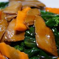 18. Vegetable Steak with Chinese Broccoli · 