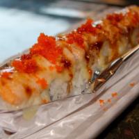 Lion King Sumos Favorite Roll Dinner · Crab meat and avocado salmon, unagi sauce, and tobiko. baked roll.