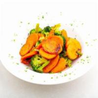 Side of Vegetable Meddley · Seasoned broccoli and carrots.