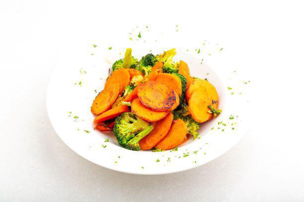 Side of Vegetable Meddley · Seasoned broccoli and carrots.