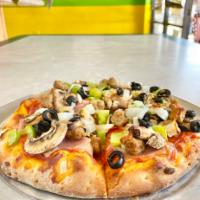 Naples Deluxe Pizza · Pepperoni, ham, sausage, green peppers, olives, onions and mushrooms.