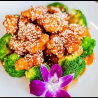 12. Sesame Chicken · Fried boneless chicken with broccoli & sesame seeds cook in our chef's special sauce.