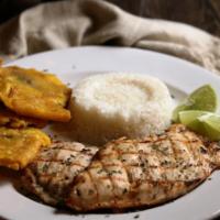 Pechuga de Pollo a la Parrilla · Grilled chicken breast with picatta. Lemon or mushrooms sauce for an additional charge.
