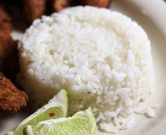 Arroz Blanco · White rice.