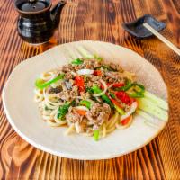 Y2. Beef Yaki Noodle · Stir-fried noodle with beef & mixed vegetables.