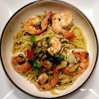 Linguine Scampignola · Linguine with shrimp, garlic, olive oil and herbs in your choice of white wine or tomato sau...