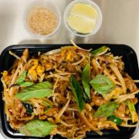 F9. Pad Thai · Thai rice noodle. Choice of chicken, beef, shrimp or vegetable.