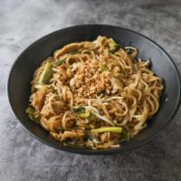 Pad Thai Noodle · Stir-fried rice noodle with bean sprout, green onion, egg, and peanut.