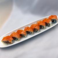 Tiger Roll · Spicy. Spicy salmon, topped with salmon and tobiko.