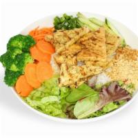 Vermicelli with Tofu and Vegetables - Vegan · Rice vermicelli noodles served with grilled tofu and steamed broccoli, carrots and bok choy;...
