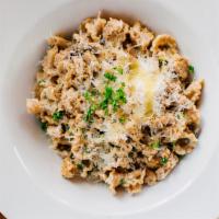 Mushroom & White Truffle Oil · Vegetarian sauce with shiitake and cremini mushrooms, white Italian truffle oil, and cream f...