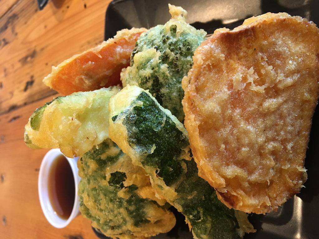 Kikku Kitchen · Dessert · Chicken · Ramen · Japanese · Soup