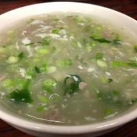 S3. Jade Minced Beef Soup西湖牛肉羹 · Minced beef with egg, onion, ginger, cilantro cooked with house bone broth . 