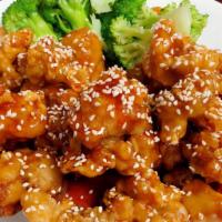 C11. Sesame Chicken芝麻鸡 · BREADED WHITE MEAT CHICKEN AND BROCCOLI IN TANGY SESAME SAUCE 
