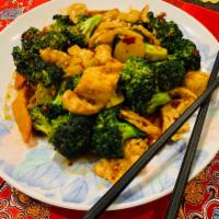 Garlic Chicken · Hot and spicy. White meat chicken, broccoli, carrot, bamboo shoot, water chestnut in spicy s...