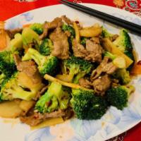 Garlic Beef · Hot and spicy. Beef, broccoli, carrot, water chestnuts, bamboo shoots in spicy sauce.
