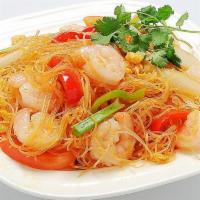 Pad Woon San · Pan fried clear noodle with egg, tomato, bell pepper, onion, green onion, and choice of chic...